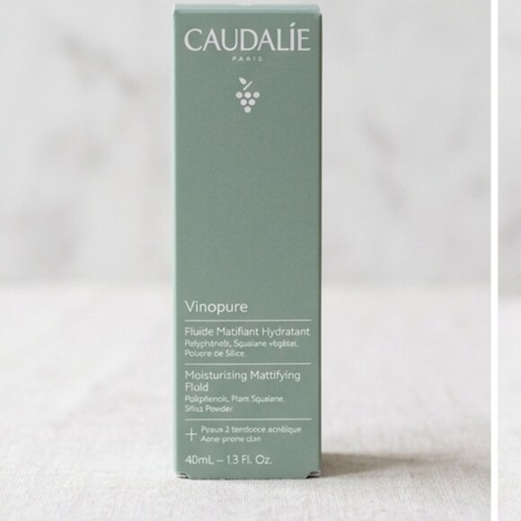 NEW Caudalie Vinopure Mattifying Moisturizer for Acne-Prone Skin - Picture 2 of 3